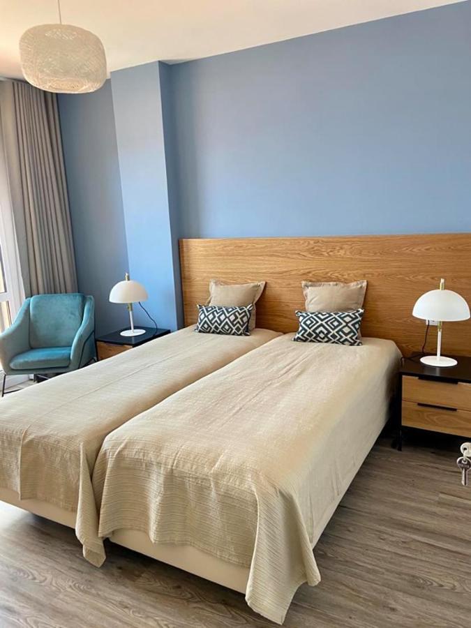 Ocean Cliffs Apartments 푼샬 외부 사진
