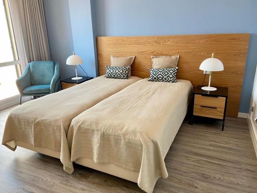 Ocean Cliffs Apartments 푼샬 외부 사진