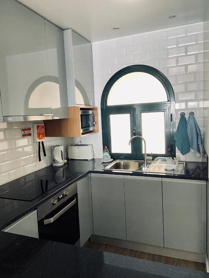 Ocean Cliffs Apartments 푼샬 외부 사진